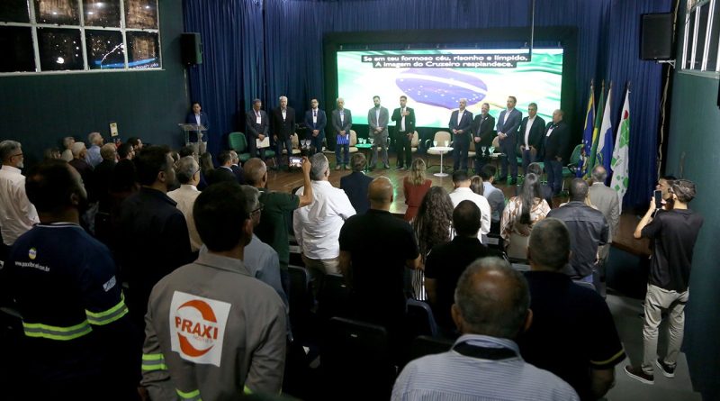 Connex-E reúne produtores de petróleo para debater futuro da Bacia de Campos Connex-E reúne produtores de petróleo para debater futuro da Bacia de Campos