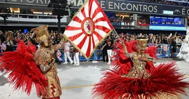 União de Maricá vence Série Ouro e sobe para elite do carnaval no Rio União de Maricá vence Série Ouro e sobe para elite do carnaval no Rio