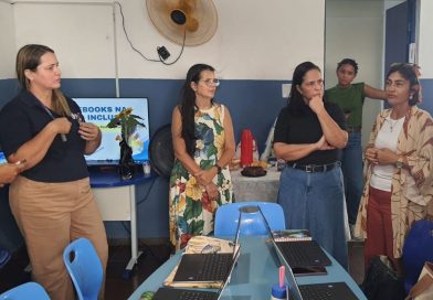 Professores da Escola de Aprendizagem Inclusiva têm formação sobre Educação Digital em Campos