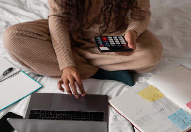 Palestra sobre Finanças acontece nesta quarta para impulsionar empreendedorismo feminino em Macaé Palestra sobre Finanças acontece nesta quarta para impulsionar empreendedorismo feminino em Macaé