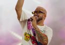 Belo apresenta clássicos de seu repertório romântico em show no resort Le Canton, em Teresópolis Belo apresenta clássicos de seu repertório romântico em show no resort Le Canton, em Teresópolis