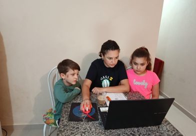 Crianças de Macaé são convidadas para cerimônia do Caça Asteroides em Brasília Crianças de Macaé são convidadas para cerimônia do Caça Asteroides em Brasília