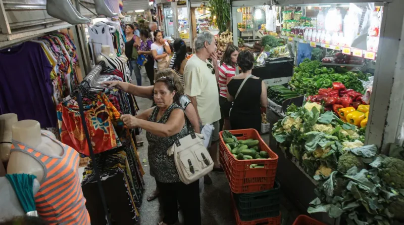 Cortes em auxílios sociais podem gerar retração em cidades do interior Cortes em auxílios sociais podem gerar retração em cidades do interior