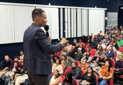 Qualificação e Emprego reúne cerca de 500 pessoas na abertura de cursos gratuitos em Campos