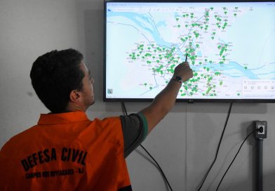 Defesa Civil de Campos utiliza sistema de monitoramento de árvores que apresentam riscos e orienta população sobre medidas de prevenção de acidentes Defesa Civil de Campos utiliza sistema de monitoramento de árvores que apresentam riscos e orienta população sobre medidas de prevenção de acidentes