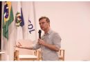 Presidente da CDL/Campos se manifesta sobre o fim da escala 6×1 e os desafios para o comércio Presidente da CDL/Campos se manifesta sobre o fim da escala 6×1 e os desafios para o comércio